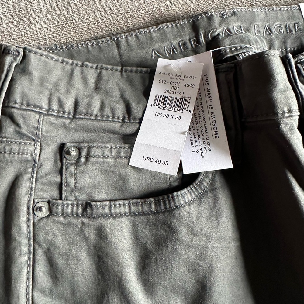 Stylish Gray Jeans - Picture 2 of 3